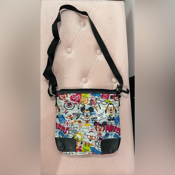 Disney “Nerd” Character Purse - Picture 1 of 2
